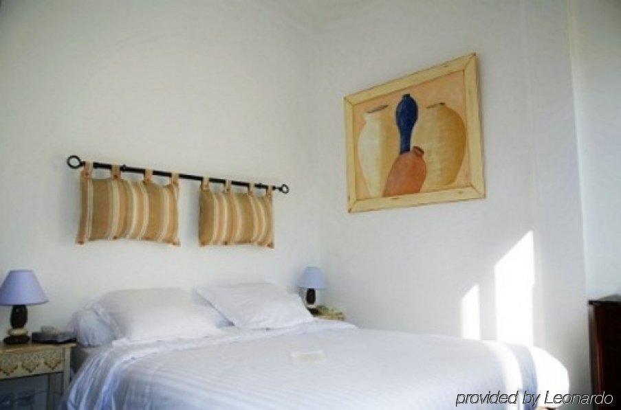 Ruc Hotel Cannes Rum bild