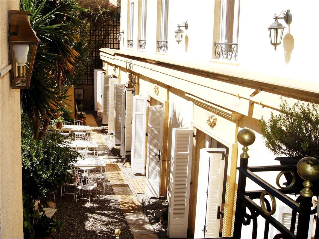 Ruc Hotel Cannes Exteriör bild